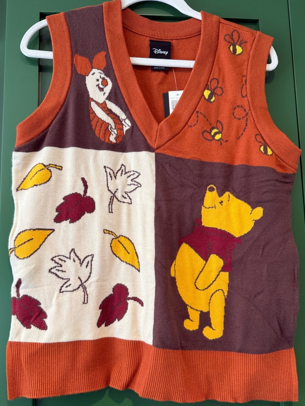 Disney Winnie the Pooh Fall Icons Her Universe Knit Vest BNWT
